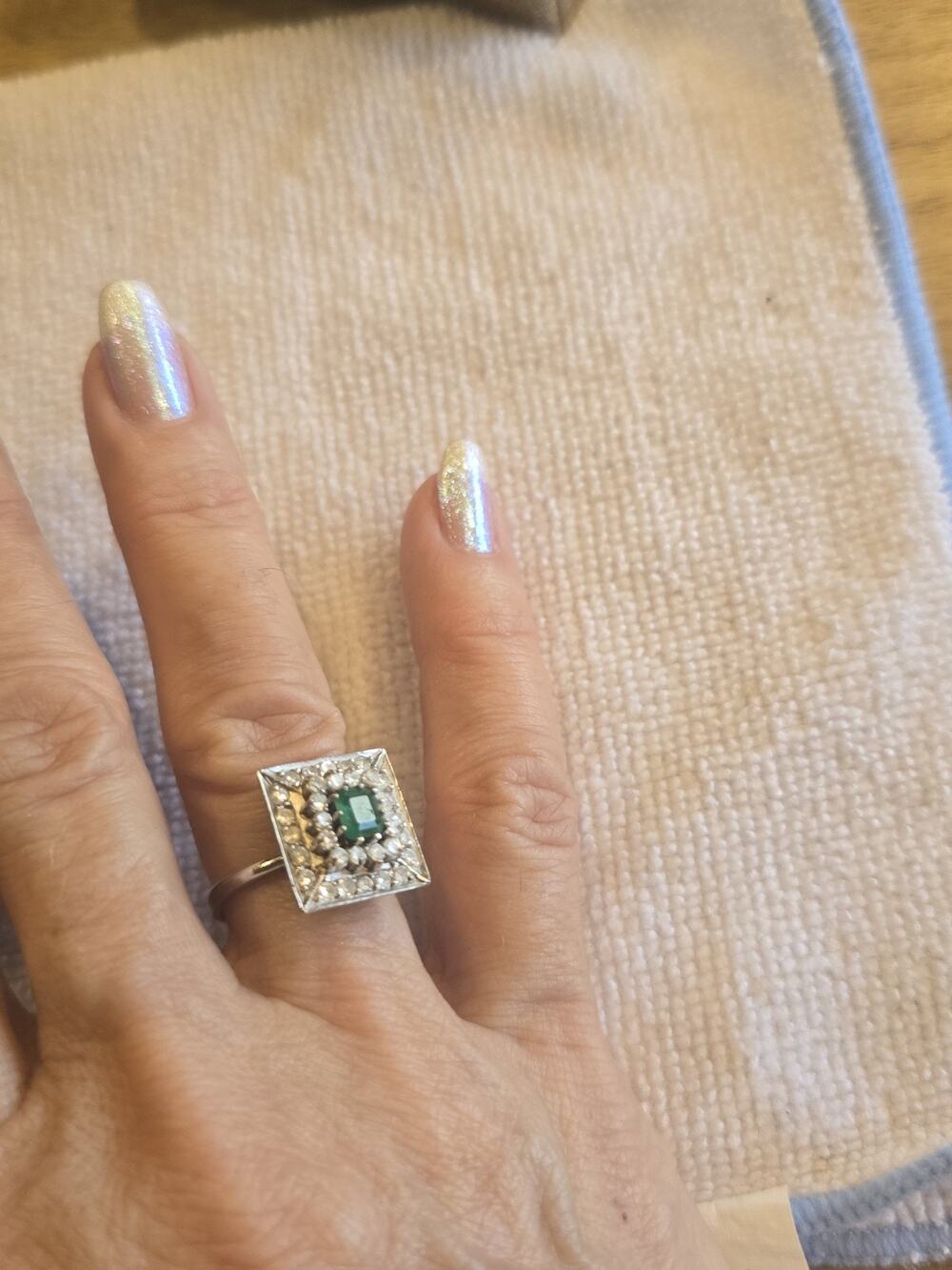 Emerald and diamond ring preowned